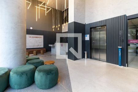 Studio para alugar com 25m², 1 quarto e sem vaga Studio para alugar com 25m², 1 quarto e sem vagaHall de Entrada