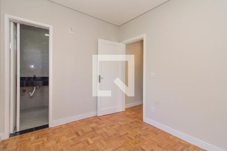 Casa para alugar com 350m², 4 quartos e 3 vagas Casa para alugar com 350m², 4 quartos e 3 vagasQuarto Suíte 1