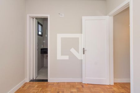 Casa para alugar com 350m², 4 quartos e 3 vagas Casa para alugar com 350m², 4 quartos e 3 vagasQuarto Suíte 1