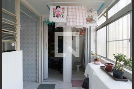 Apartamento à venda com 130m², 3 quartos e 1 vaga Apartamento à venda com 130m², 3 quartos e 1 vagaÁrea de Serviço