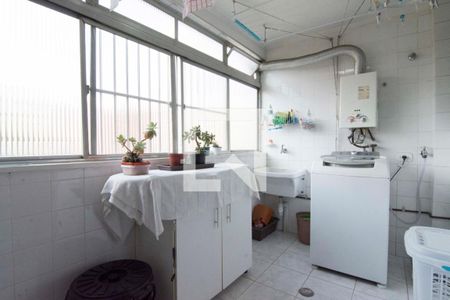 Apartamento à venda com 130m², 3 quartos e 1 vaga Apartamento à venda com 130m², 3 quartos e 1 vagaÁrea de Serviço