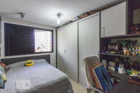 Apartamento à venda com 173m², 4 quartos e 3 vagasQuarto 2