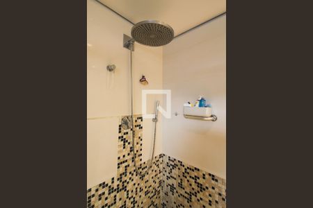 Apartamento à venda com 279m², 3 quartos e 4 vagasBanheiro da Suíte 1 