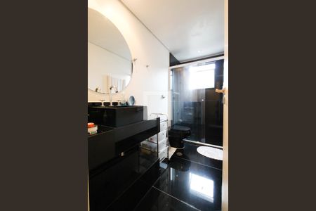 Apartamento à venda com 279m², 3 quartos e 4 vagasBanheiro da Suíte 3