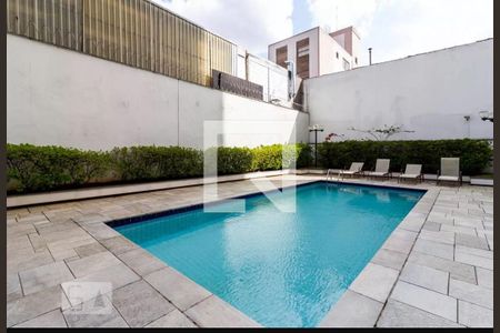 Apartamento à venda com 279m², 3 quartos e 4 vagasÁrea comum - Piscina