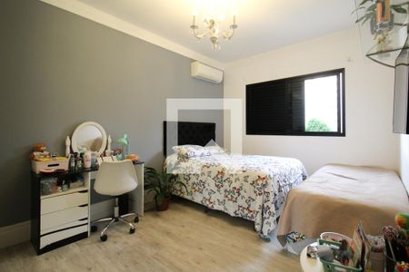 Apartamento à venda com 279m², 3 quartos e 4 vagasSuíte 2