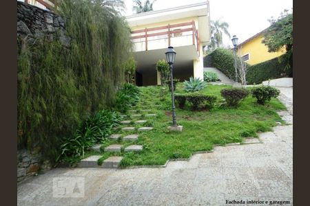 Casa à venda com 550m², 3 quartos e 6 vagasÁrea Externa