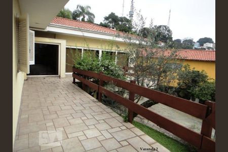 Casa à venda com 550m², 3 quartos e 6 vagasÁrea Externa