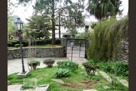 Casa à venda com 550m², 3 quartos e 6 vagasÁrea Externa