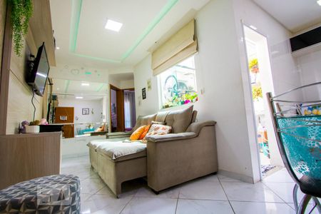Sala de apartamento para alugar com 2 quartos, 42m² em Jardim Alvorada, Santo André