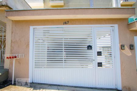 Apartamento para alugar com 42m², 2 quartos e 1 vaga Apartamento para alugar com 42m², 2 quartos e 1 vagaFachada