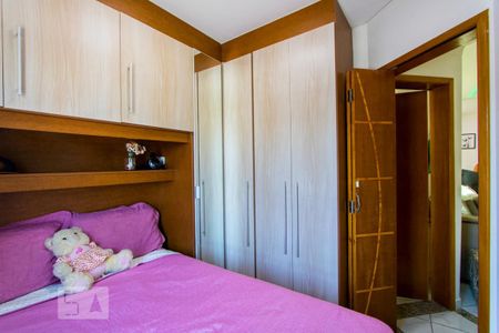 Quarto 1 de apartamento para alugar com 2 quartos, 42m² em Jardim Alvorada, Santo André