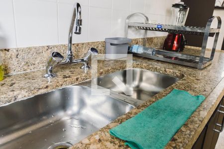 Apartamento à venda com 250m², 3 quartos e 4 vagas Apartamento à venda com 250m², 3 quartos e 4 vagasCozinha Pia