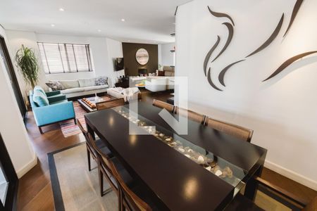 Apartamento à venda com 250m², 3 quartos e 4 vagas Apartamento à venda com 250m², 3 quartos e 4 vagasSala 1