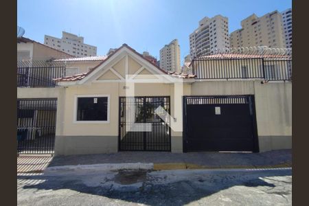 Casa à venda com 100m², 3 quartos e sem vaga Casa à venda com 100m², 3 quartos e sem vagafachada