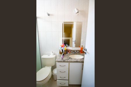 Casa à venda com 100m², 3 quartos e sem vagabanheiro social