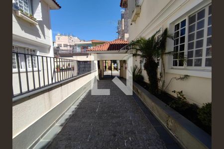 Casa à venda com 100m², 3 quartos e sem vaga Casa à venda com 100m², 3 quartos e sem vagaentrada condominio