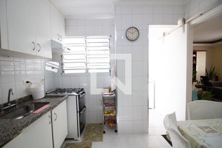 Casa à venda com 100m², 3 quartos e sem vagacozinha