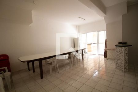 Casa à venda com 100m², 3 quartos e sem vagasalao de festas