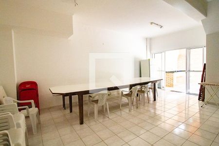 Casa à venda com 100m², 3 quartos e sem vagasalao de festas