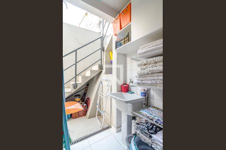 Casa à venda com 170m², 2 quartos e 1 vagaÁrea de serviço