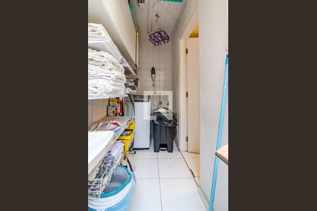 Casa à venda com 170m², 2 quartos e 1 vagaÁrea de serviço