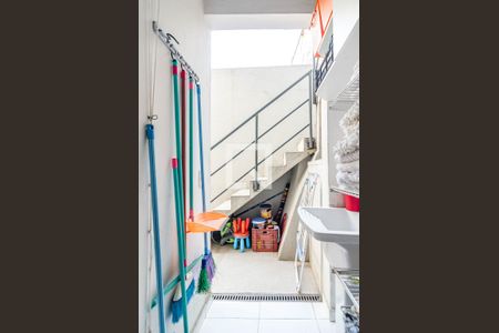 Casa à venda com 170m², 2 quartos e 1 vagaÁrea de serviço