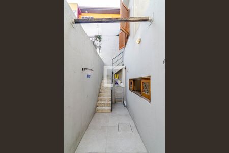 Casa à venda com 170m², 2 quartos e 1 vagaQuintal