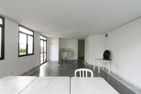 Apartamento à venda com 36m², 1 quarto e 1 vagaÁrea comum - Salão de festas