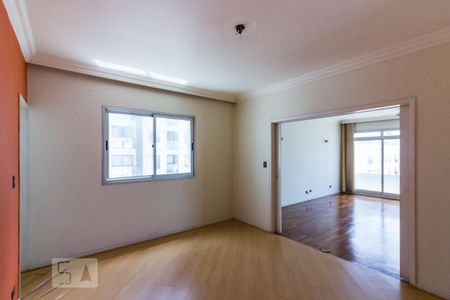 Corredor de apartamento à venda com 4 quartos, 331m² em Jardim Paulista, São Paulo