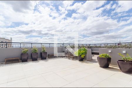 Apartamento à venda com 31m², 1 quarto e sem vaga Apartamento à venda com 31m², 1 quarto e sem vagaTerraço