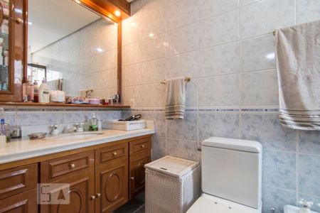 Apartamento à venda com 187m², 4 quartos e 3 vagasBanheiro 2