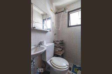 Apartamento à venda com 187m², 4 quartos e 3 vagasBanheiro de Serviço