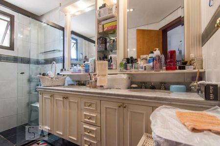 Apartamento à venda com 187m², 4 quartos e 3 vagasBanheiro 3