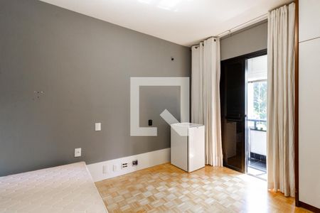 Apartamento à venda com 256m², 4 quartos e 4 vagasSuite 2