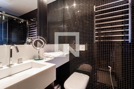 Apartamento à venda com 256m², 4 quartos e 4 vagasBanheiro Suite 2