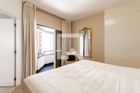 Apartamento à venda com 256m², 4 quartos e 4 vagasSuite 3