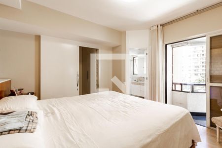 Apartamento à venda com 256m², 4 quartos e 4 vagasSuite 3