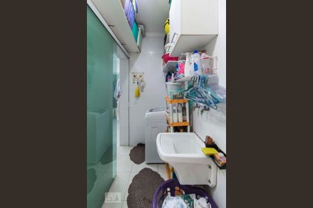 Casa à venda com 116m², 3 quartos e 2 vagas Casa à venda com 116m², 3 quartos e 2 vagasÁrea de Serviço