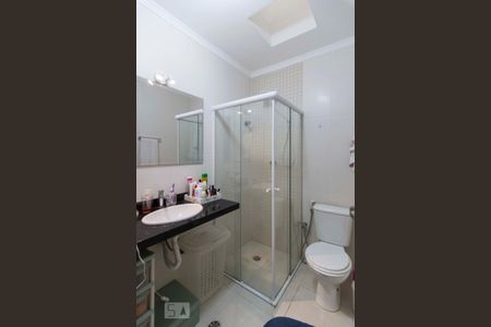 Casa à venda com 116m², 3 quartos e 2 vagas Casa à venda com 116m², 3 quartos e 2 vagasBanheiro da Suíte