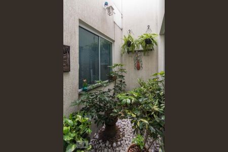 Casa à venda com 116m², 3 quartos e 2 vagas Casa à venda com 116m², 3 quartos e 2 vagasÁrea Externa