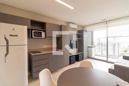 Sala de apartamento para alugar com 1 quarto, 42m² em Pinheiros, São Paulo