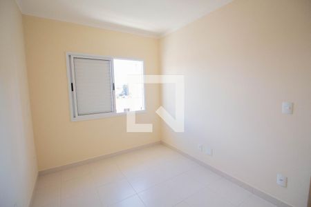 Casa à venda com 84m², 3 quartos e 3 vagas Casa à venda com 84m², 3 quartos e 3 vagasQuarto 2