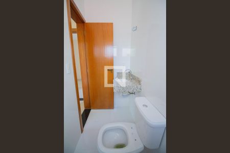 Casa à venda com 84m², 3 quartos e 3 vagas Casa à venda com 84m², 3 quartos e 3 vagasBanheiro Social