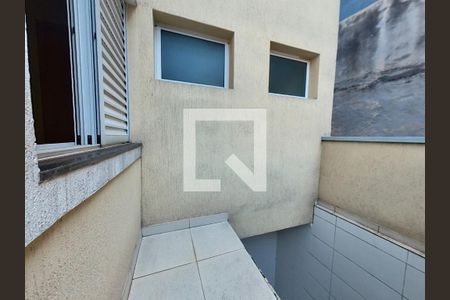 Casa de condomínio à venda com 84m², 3 quartos e 3 vagasQuarto 3 - Clarabóia