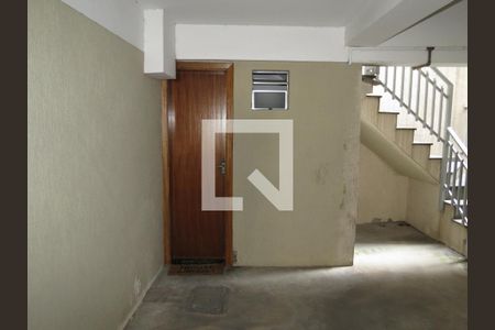 Casa de condomínio à venda com 84m², 3 quartos e 3 vagasLavabo Garagem