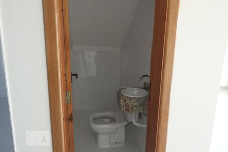 Banheiro de casa à venda com 3 quartos, 96m² em Vila Primavera, São Paulo