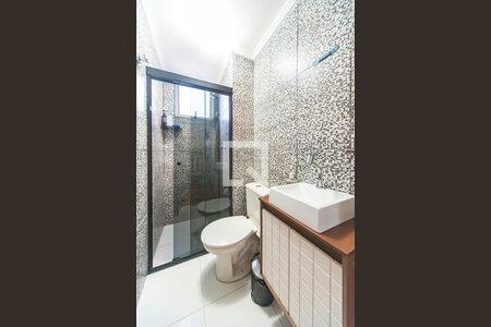 Banheiro  de apartamento para alugar com 2 quartos, 40m² em Vila Lutécia, Santo André