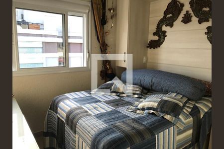 Apartamento à venda com 294m², 4 quartos e 4 vagas Apartamento à venda com 294m², 4 quartos e 4 vagasQuarto