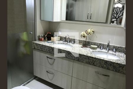 Banheiro de apartamento à venda com 4 quartos, 294m² em Santana, São Paulo